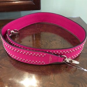 Henri Bendel studded guitar strap in Pink
